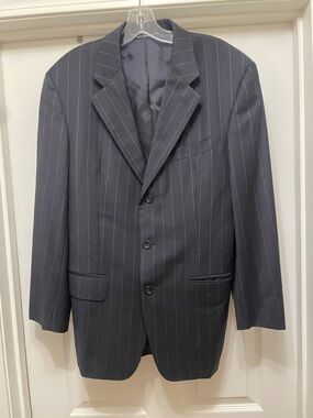 Ermenegildo Zegna Navy Pinstripe Wool Suit Jacket and pants size 42